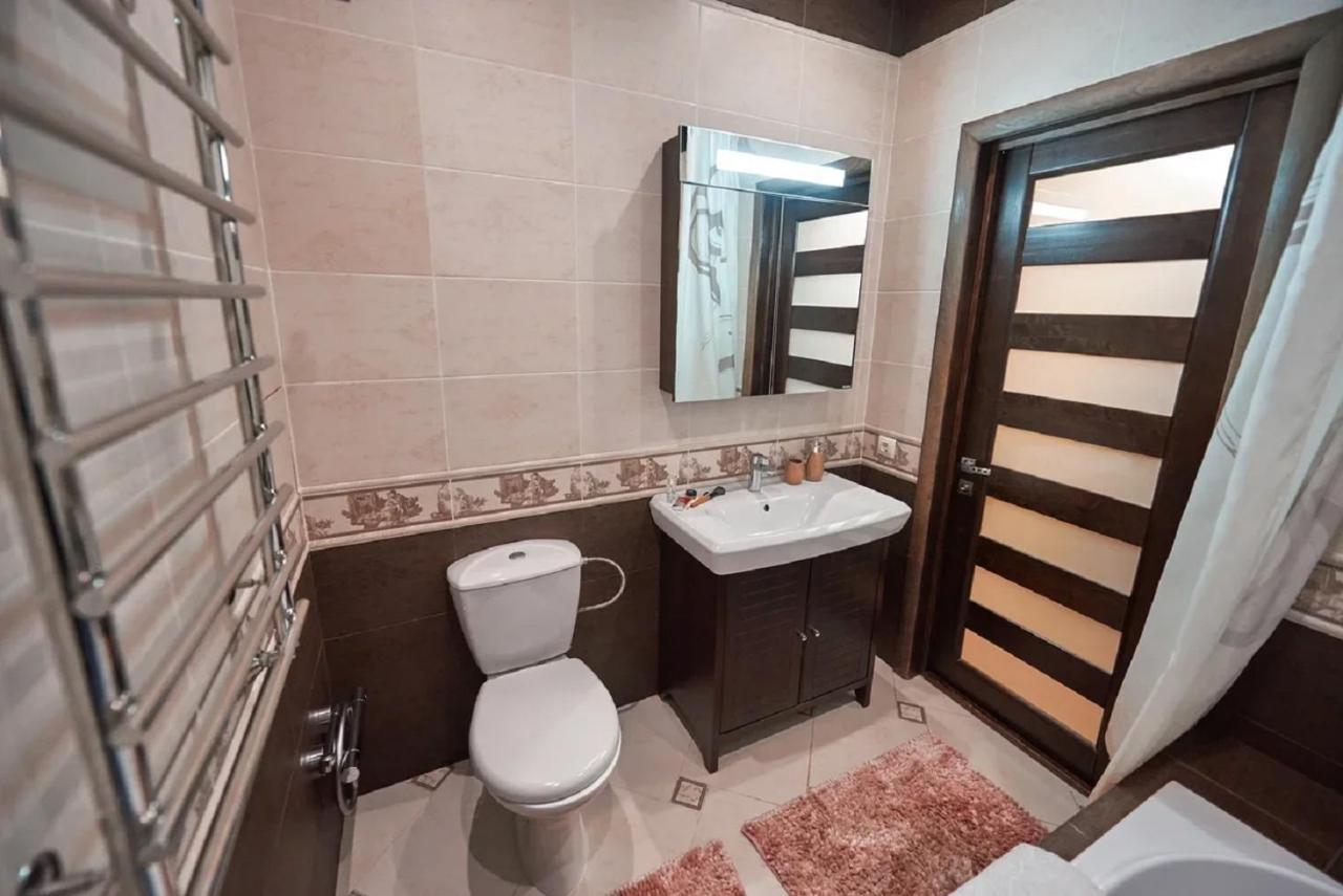 Paulmarie Apartments On Prs. Lenina, 51 Gomel Bagian luar foto